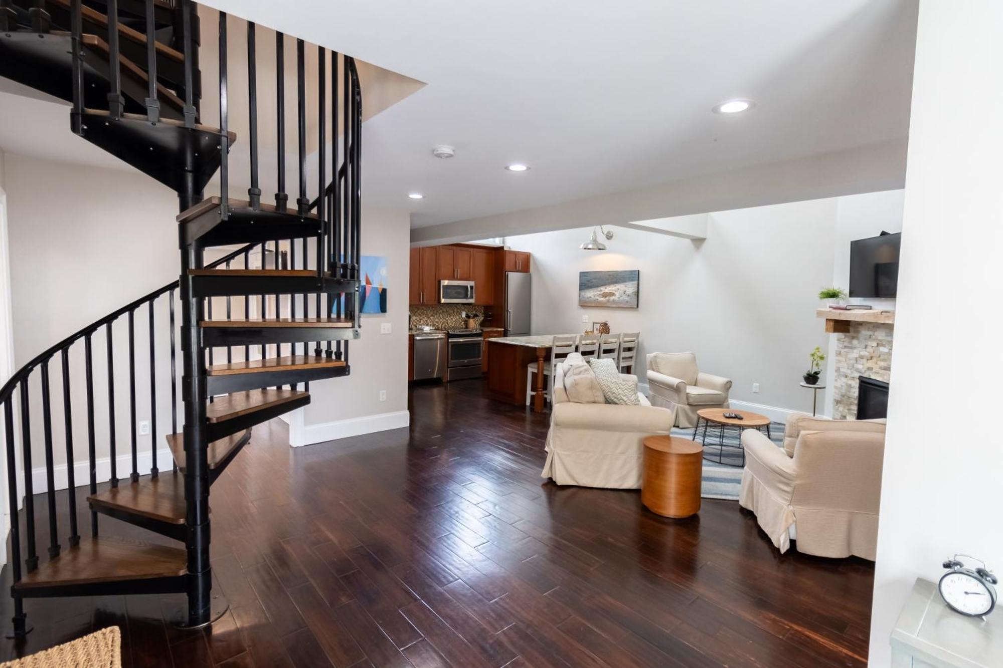 דירות The Newport Lofts - 543 Thames Street מראה חיצוני תמונה